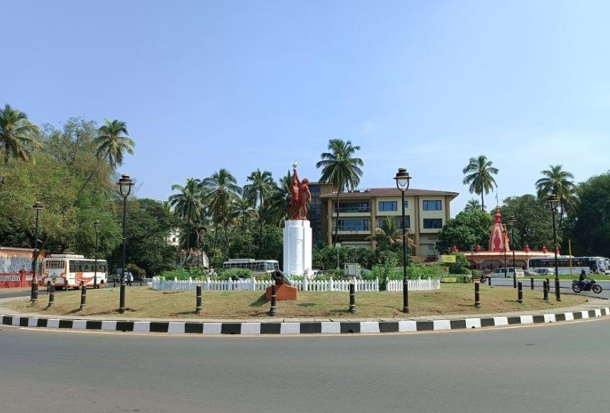 Gaspar Dias Fort Cannon, Panaji, Goa, India